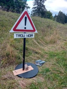 Attention trou noir